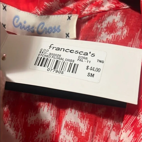 Vibrant Red and White Patterned Dress - Picture 7 of 8